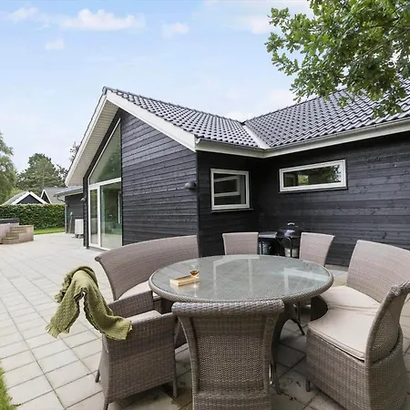 8838-glesborg-strandvejen-50-d Glesborg
